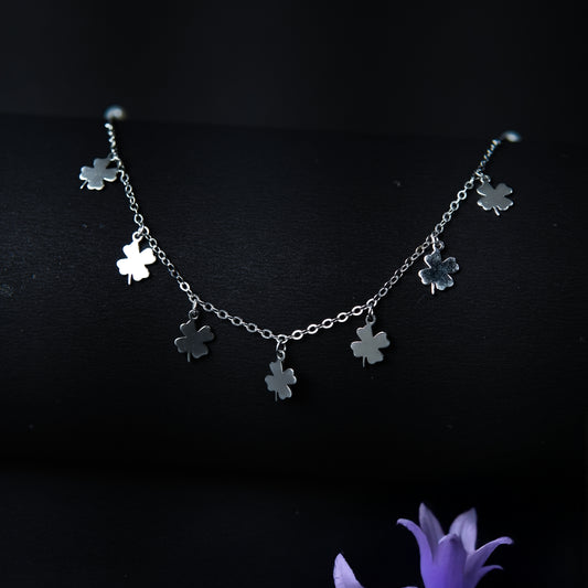 Serenna™ by Zyrene – Clover Charm Necklace | Lucky Minimalist Design | 925 Sterling Silver | Hypoallergenic & Universal Fit