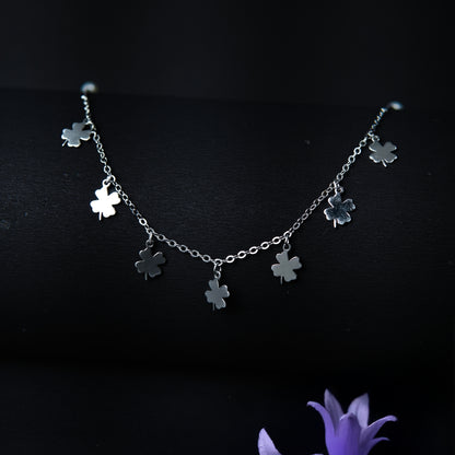 Serenna™ by Zyrene – Clover Charm Necklace | Lucky Minimalist Design | 925 Sterling Silver | Hypoallergenic & Universal Fit