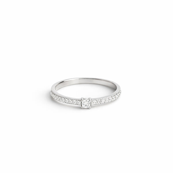 Eternia™ Solitaire Ring – Pure 925 Sterling Silver | Designed by Zyrene