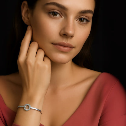 Circola™ by Zyrene – Luxe Silver Loop Bangle Bracelet | Everyday Chic & Evening Glam | 925 Silver Finish | Premium Lifetime Plating & 6-Month Warranty Included