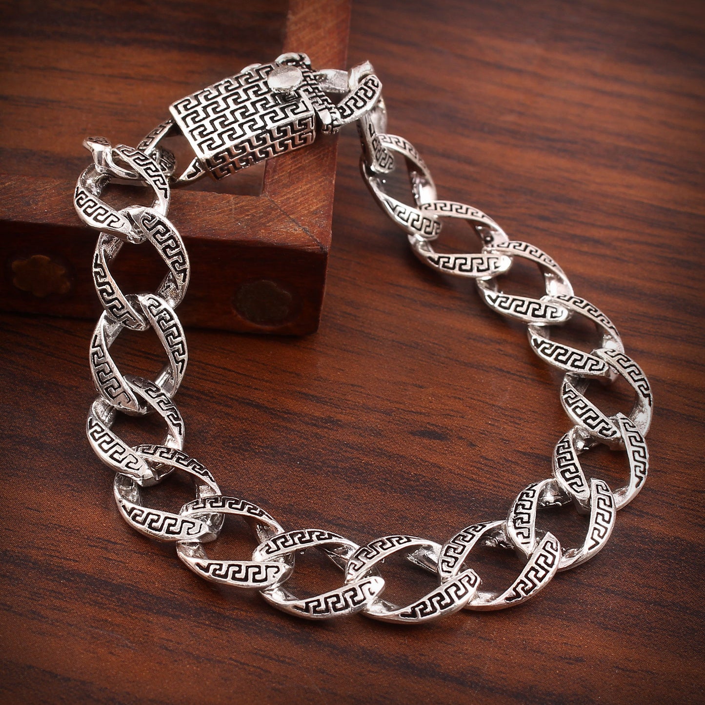 Aegis Knot™ Men’s Bracelet