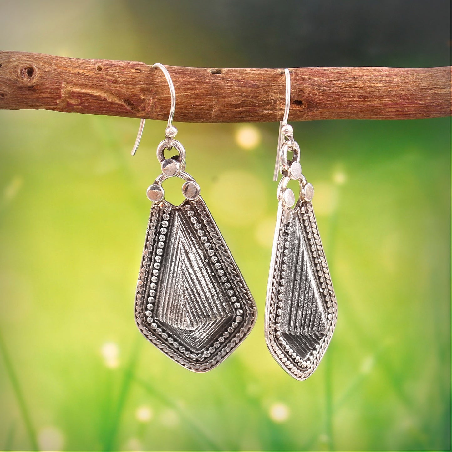 Astrae™ Silver Geometry Drop Earrings