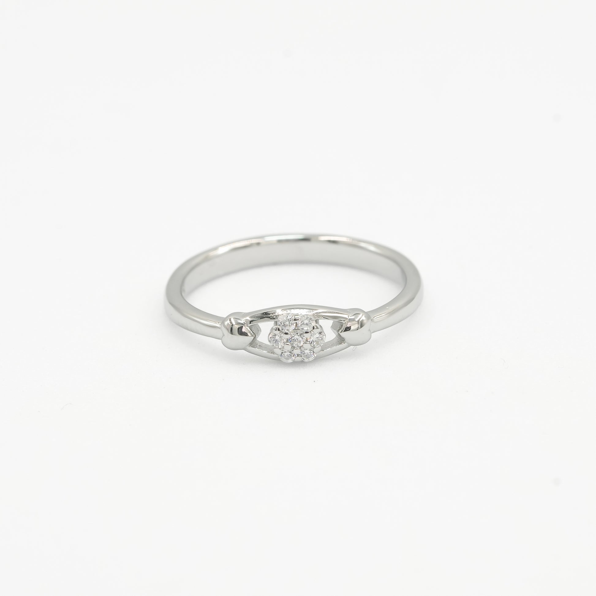 Front view of Aarvi bloom ring in 925 sterling silver by Zyrene