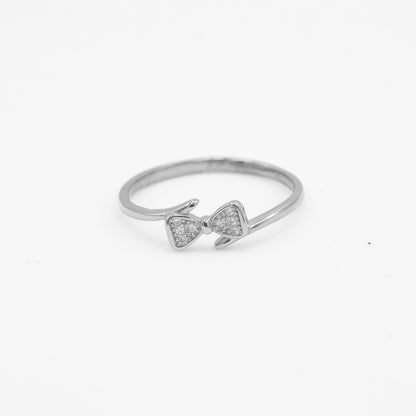 Close-up of Naira 925 silver bow ring with sparkle stone detailing