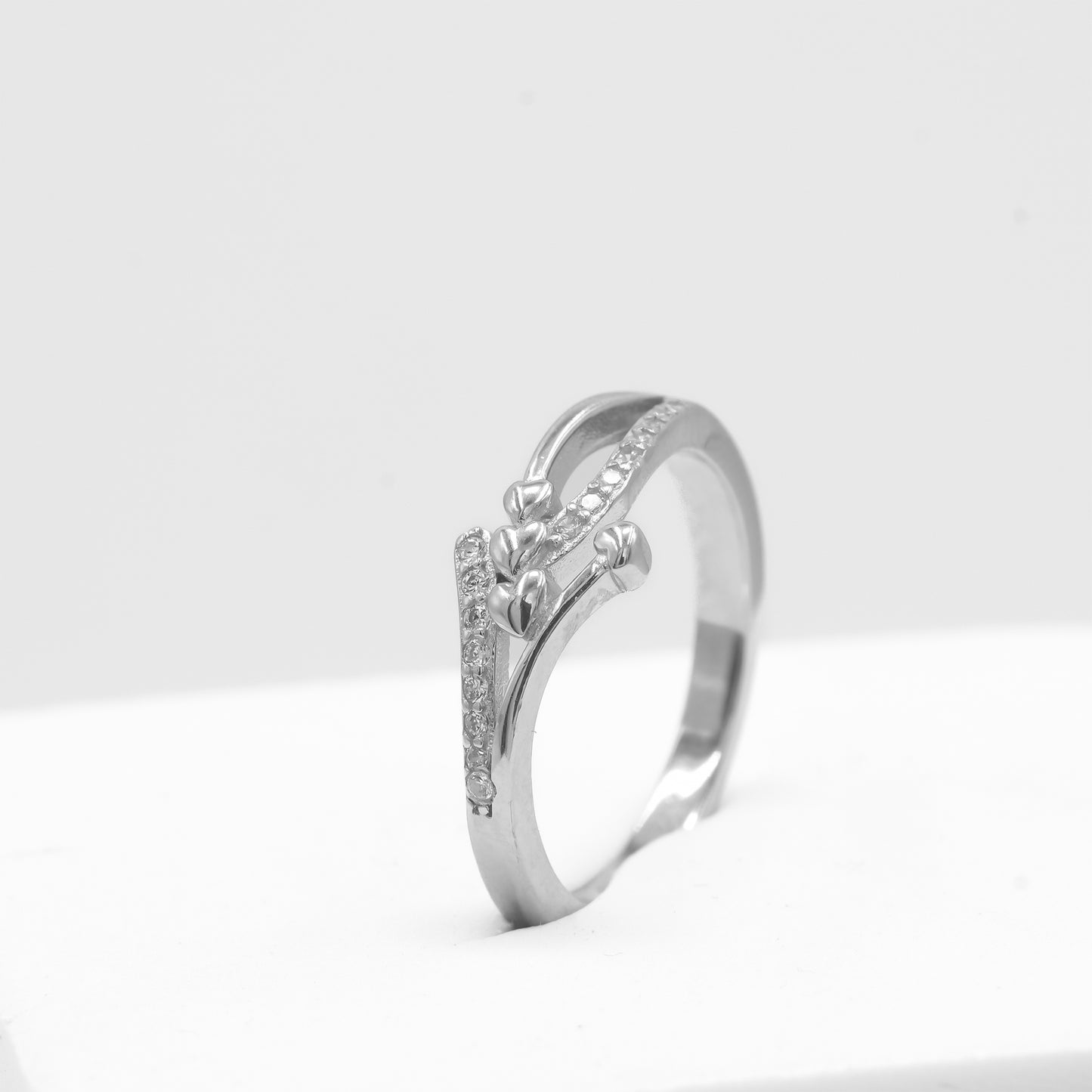 Front view of Reva heartline ring in 925 sterling silver by Zyrene