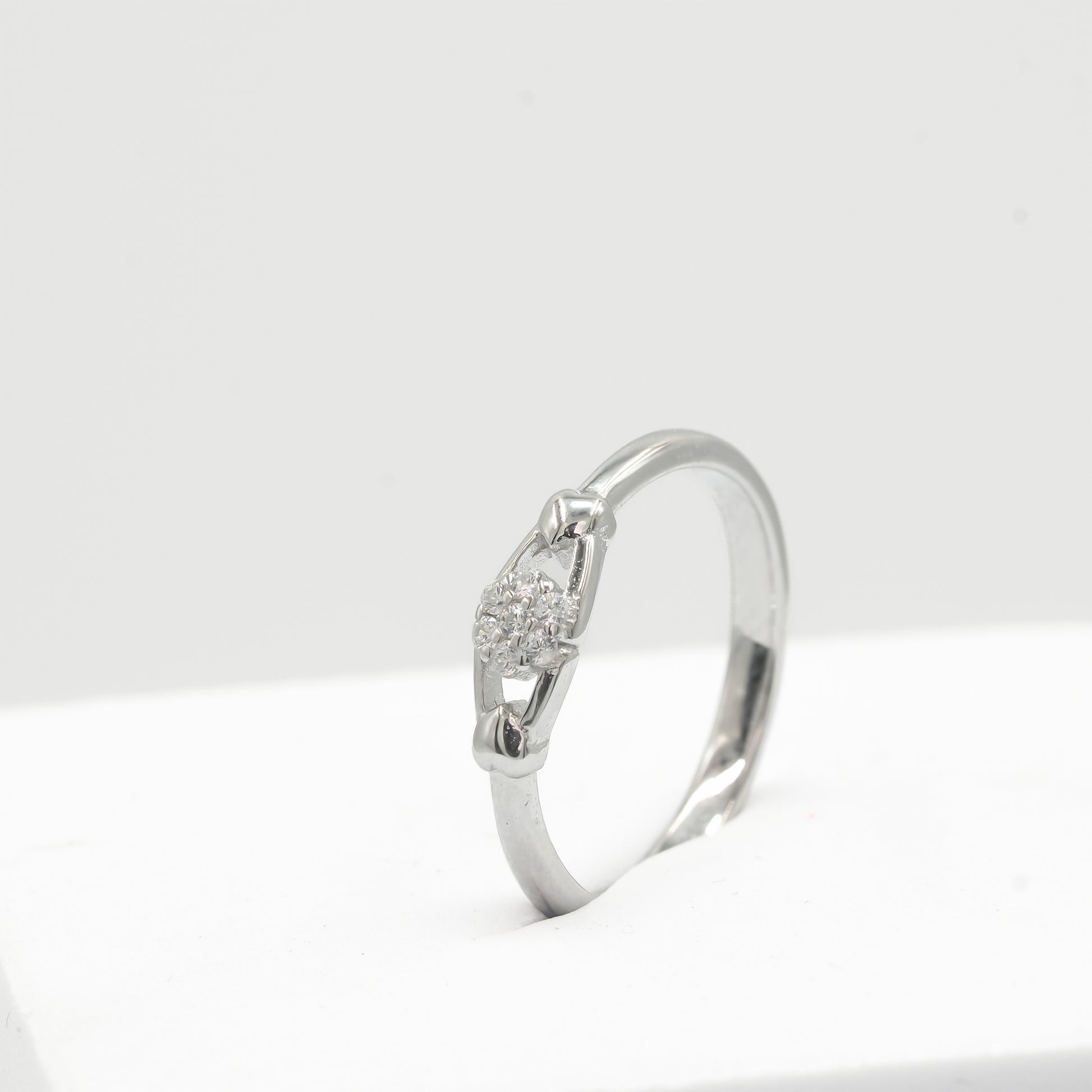 Side view of Zyrene Aarvi 925 silver ring showing slim lightweight band