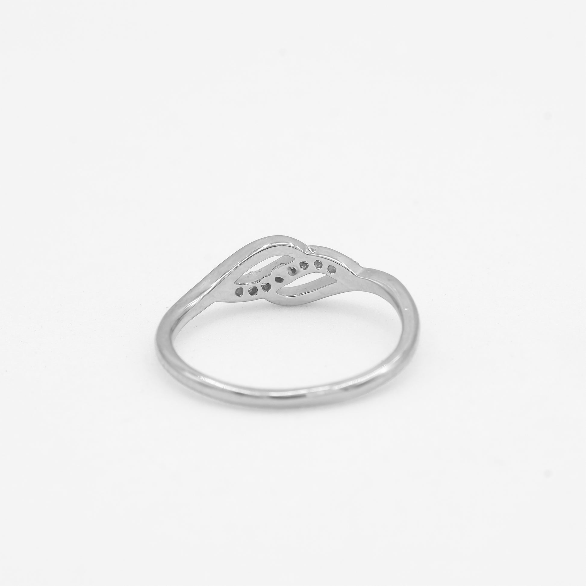 Side view of Zyrene Anaya 925 silver ring showing slim lightweight band