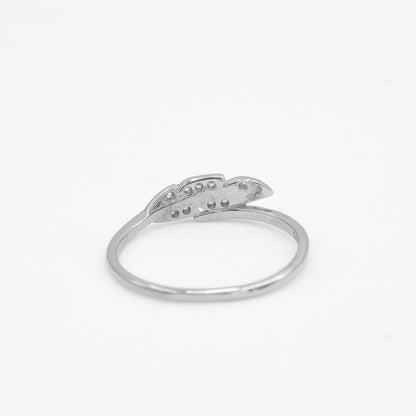 Side view of Zyrene Avni 925 silver ring showing slim lightweight band