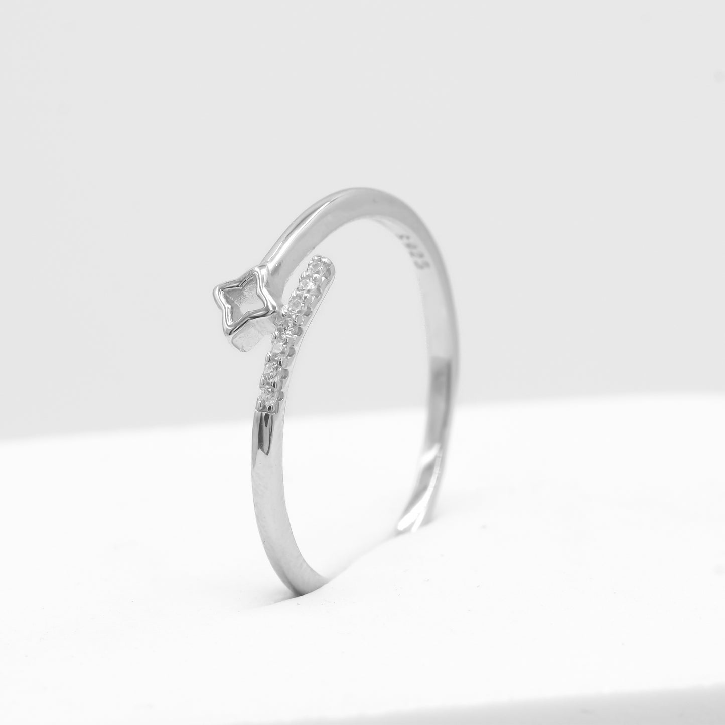 Front view of Sitara star sparkle ring in 925 sterling silver by Zyrene