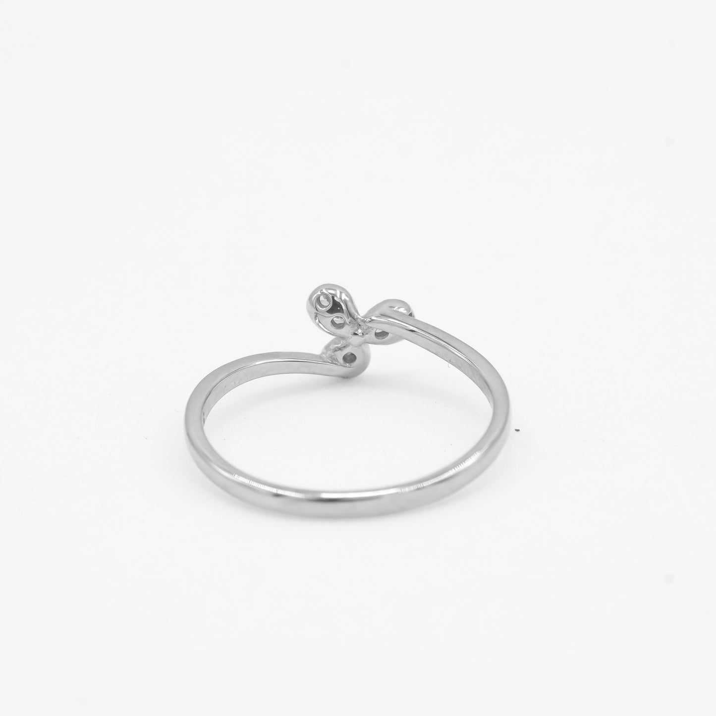Side view of Zyrene Tara 925 silver ring showing slim lightweight band