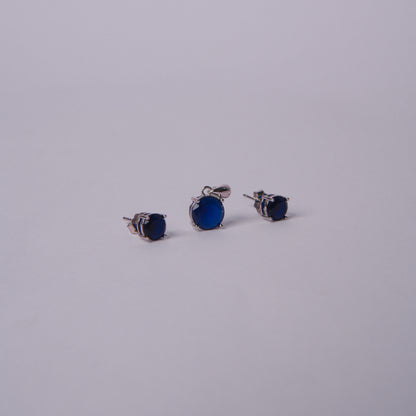 Aurelia Blue™ by Zyrene – Classic Sapphire Pendant & Earrings Set | 925 Silver | Soft Luxe Glow