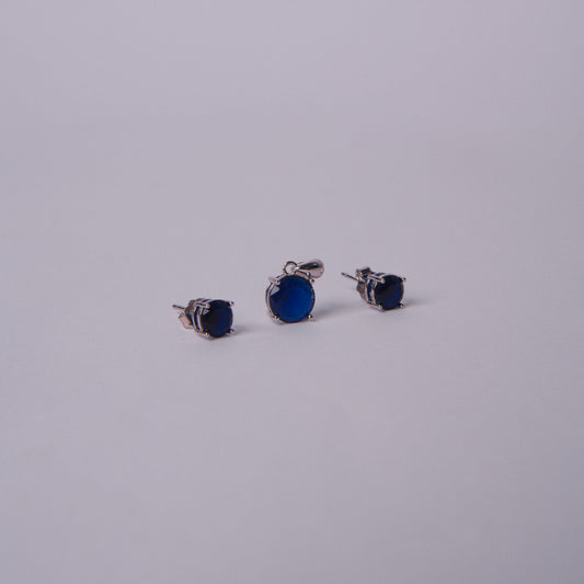 Aurelia Blue™ by Zyrene – Classic Sapphire Pendant & Earrings Set | 925 Silver | Soft Luxe Glow