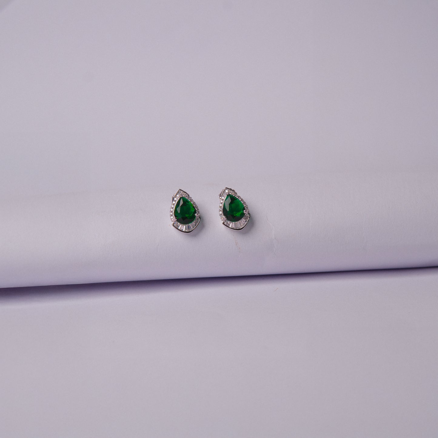 Emeralda™ by Zyrene – Teardrop Crystal Pendant & Earrings Set | Everyday Luxe Glow